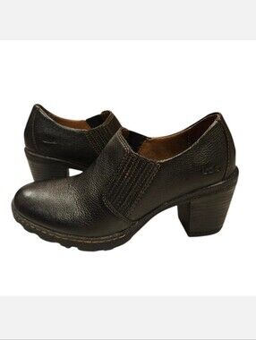 Bolo by Born Heeled Ankle Boots Pull On Brown Size 6